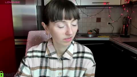 jessicaforris online show from March 4, 7:41 am