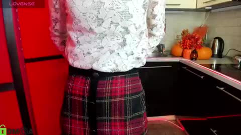 jessicaforris online show from October 15, 7:22 am