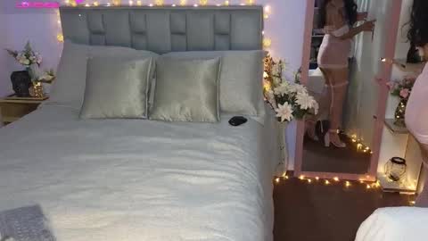 Sofia online show from December 12, 11:25 pm