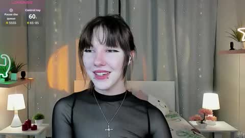 jessiefrost online show from November 8, 9:20 pm