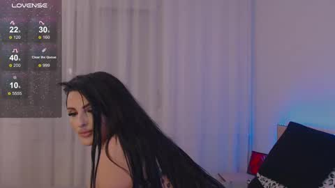 jessie online show from March 3, 8:07 pm