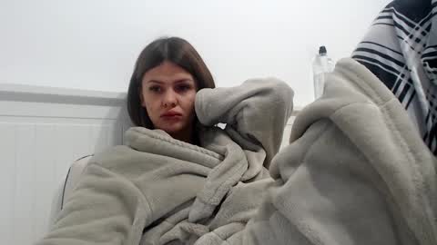 Snapshot of jessiexryan chatting on January 22, 5:37 am jessieryan online show from January 22, 5:37 am