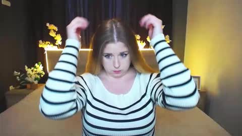 Jess online show from March 16, 7:34 am