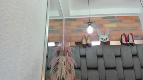 JESSY CORTES online show from October 24, 3:30 pm