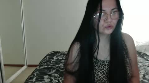 Snapshot of jessyqueen55 chatting on January 19, 8:19 pm OnlyJessy online show from January 19, 8:19 pm