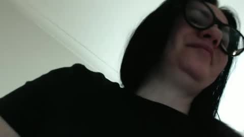 Snapshot of jessyqueen55 chatting on December 3, 8:06 pm OnlyJessy online show from December 3, 8:06 pm