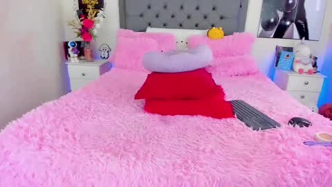  Candy  online show from October 28, 7:30 pm