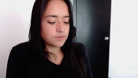 Snapshot of jjulietha95 chatting on January 26, 7:31 pm Julieta online show from January 26, 7:31 pm