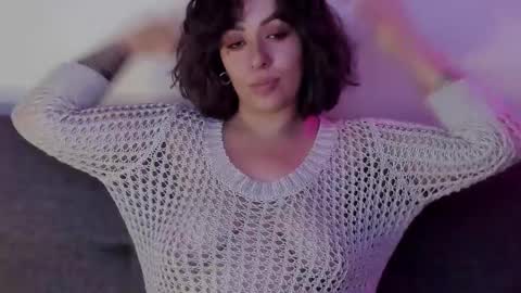 Johana              online show from February 3, 12:04 am