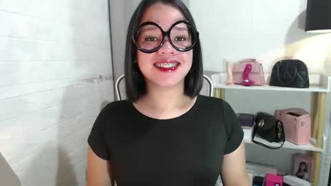 Snapshot of joanagorgeous chatting on January 9, 7:50 pm Joana online show from January 9, 7:50 pm