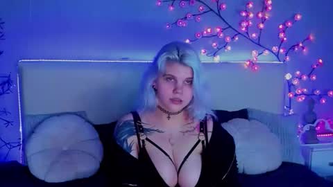 Joann online show from November 3, 9:08 pm