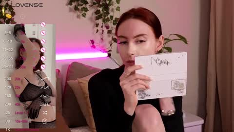 Snapshot of joe___joe chatting on December 27, 4:47 am Joe online show from December 27, 4:47 am