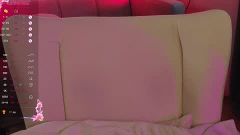 Snapshot of joe___joe chatting on October 1, 5:12 am Joe online show from October 1, 5:12 am