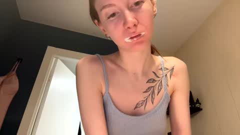 Snapshot of joe___joe chatting on February 26, 6:51 am Joe online show from February 26, 6:51 am