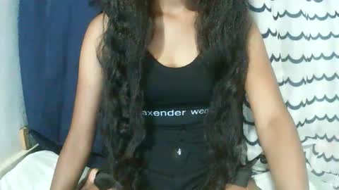 joliekah27 online show from February 13, 4:30 pm