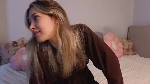 Viola online show from October 5, 11:37 am