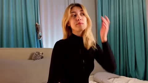 Viola online show from January 8, 11:03 am