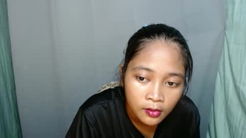 jonna2568 online show from September 18, 6:12 am