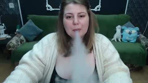 josiesun771 online show from April 10, 1:17 pm