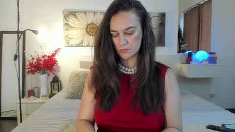 CassidyJoy online show from October 4, 1:50 pm