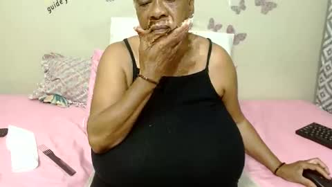 DairyQueen online show from February 24, 8:47 pm