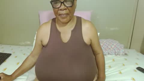 DairyQueen online show from December 17, 8:18 am