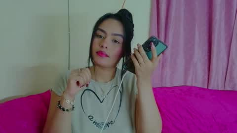    online show from December 5, 6:13 am