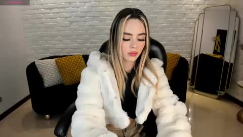 Snapshot of juanitaclay chatting on February 24, 12:03 pm Juanita Clay online show from February 24, 12:03 pm
