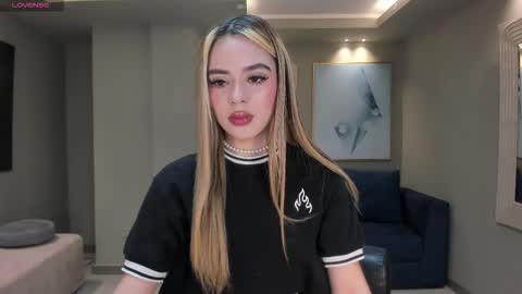 Snapshot of juanitaclay chatting on September 8, 7:24 pm Juanita Clay online show from September 8, 7:24 pm