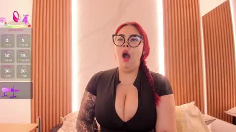 Snapshot of juicy_led_ chatting on February 27, 12:13 pm Juicy online show from February 27, 12:13 pm