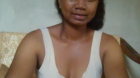 Snapshot of juicy_pretty chatting on December 7, 3:25 am stellah online show from December 7, 3:25 am