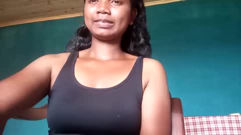 Snapshot of juicy_pretty chatting on January 21, 8:52 am stellah online show from January 21, 8:52 am