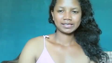 Snapshot of juicy_pretty chatting on December 26, 4:10 am stellah online show from December 26, 4:10 am