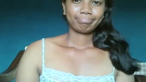 Snapshot of juicy_pretty chatting on January 12, 4:42 am stellah online show from January 12, 4:42 am