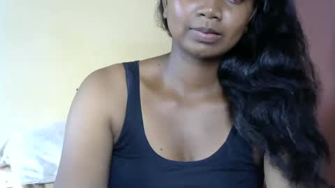 Snapshot of juicy_pretty chatting on February 25, 10:15 am stellah online show from February 25, 10:15 am