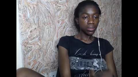 queen online show from February 6, 2:37 pm