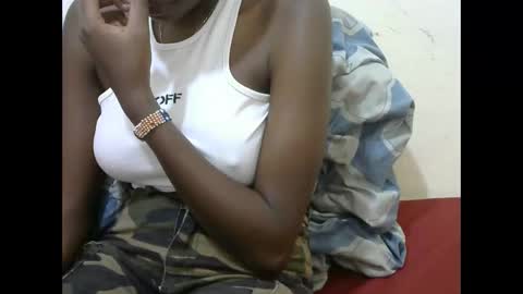 juicyebonitaa online show from December 14, 7:08 pm