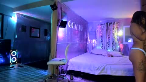 juicyjayxxx69 online show from September 17, 4:54 am