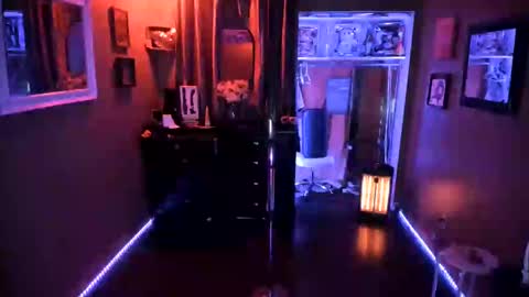 juicyjayxxx69 online show from January 6, 4:47 am