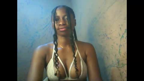 juicypiexx online show from November 23, 3:42 am