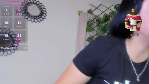 Snapshot of juli_castillos chatting on October 14, 5:48 pm Juli online show from October 14, 5:48 pm