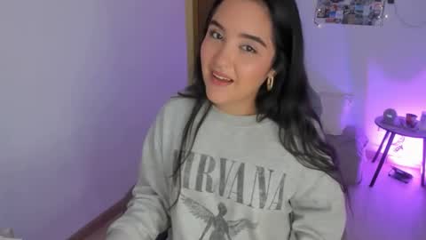 juli_santos_22 online show from November 29, 2:26 am