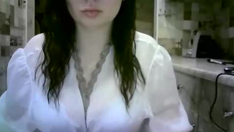 julia69009 online show from January 4, 12:05 am