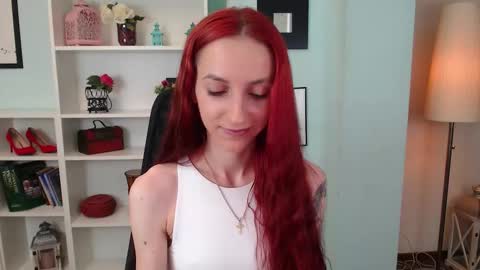 Snapshot of julia__jae chatting on September 20, 5:50 am JuliaJae online show from September 20, 5:50 am
