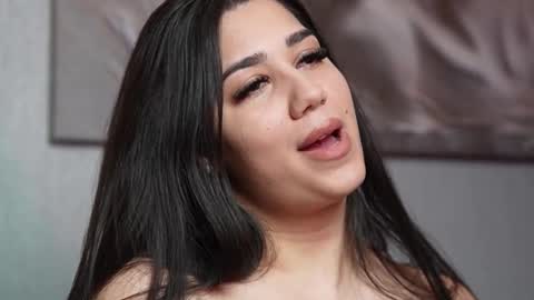  Emma  online show from January 31, 9:35 pm