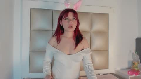 juliana_js_ online show from November 10, 4:29 am