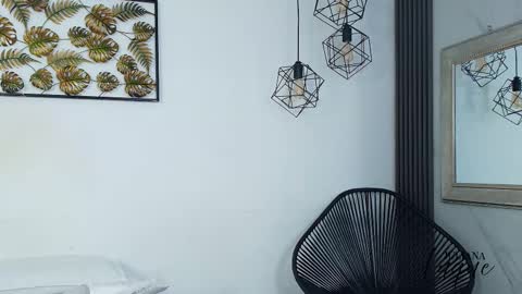 Snapshot of juliana_luque chatting on October 17, 12:08 pm Juli online show from October 17, 12:08 pm