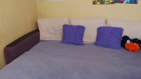 Jul online show from September 19, 2:27 pm