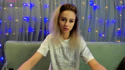 Yulya online show from December 18, 3:22 am