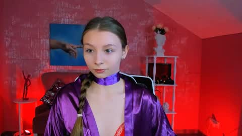 juliedaniel online show from April 4, 4:33 am